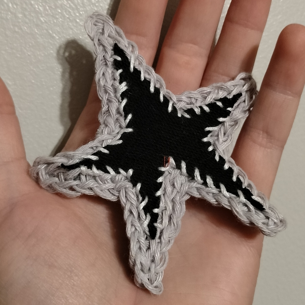 Crochet Star Button Patch - Picture 2 of 2